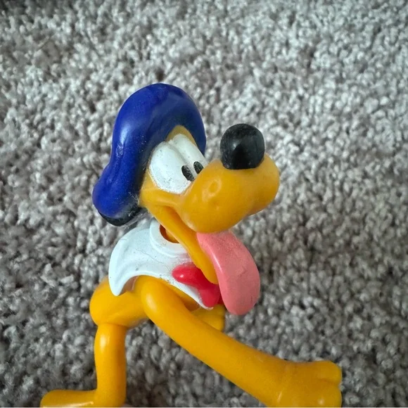 McDonalds Disney Epcot France Pluto Happy Meal Toy - Picture 5 of 5